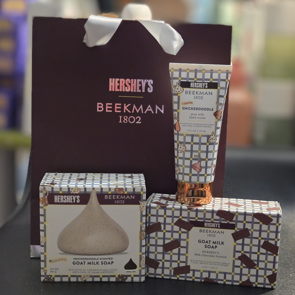 Final-Beekman 1802 x Hershey's Snickerdoodle & Chocolate Scented Bath & Body Set